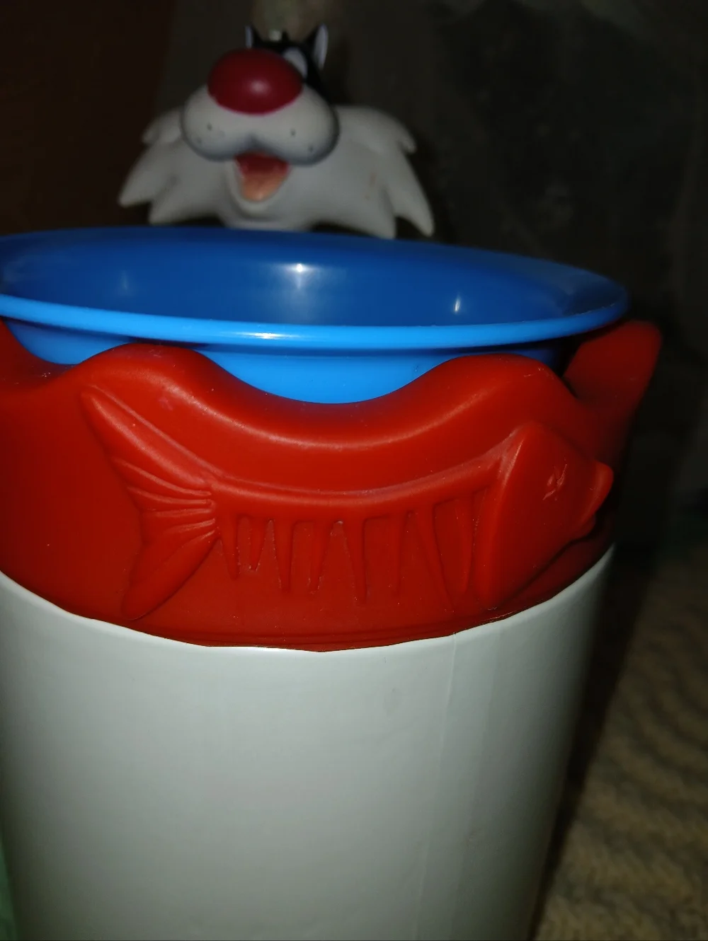 Sylvester the Cat food dish Warner Bros